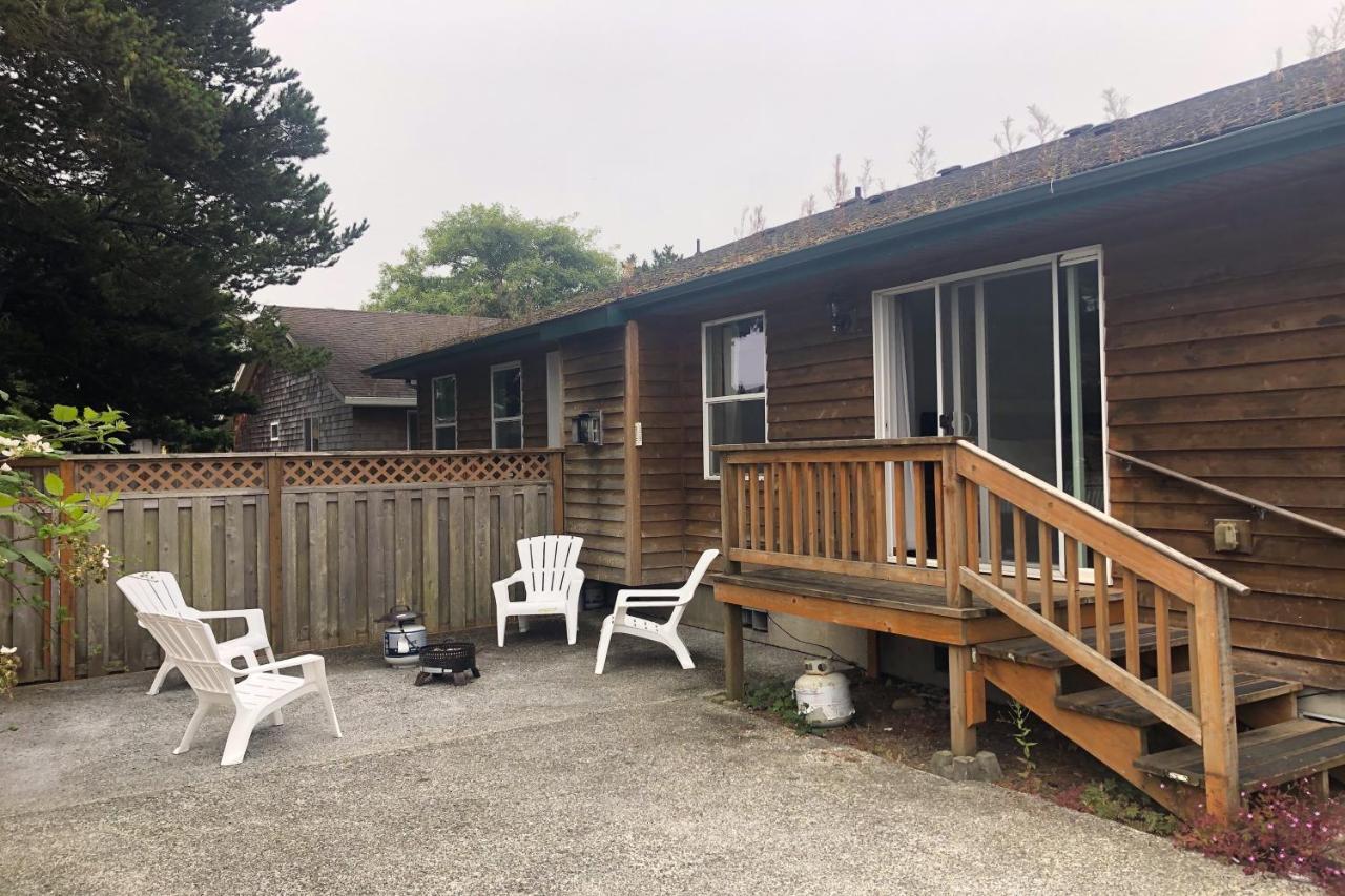 Edgewood Getaway Villa Сийсайд Екстериор снимка