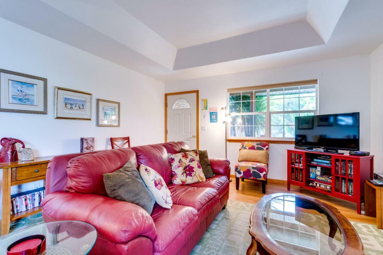Edgewood Getaway Villa Сийсайд Екстериор снимка