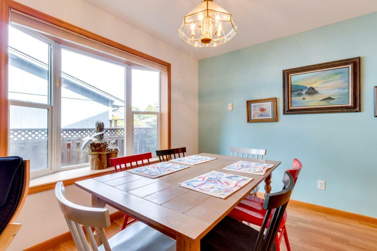 Edgewood Getaway Villa Сийсайд Екстериор снимка