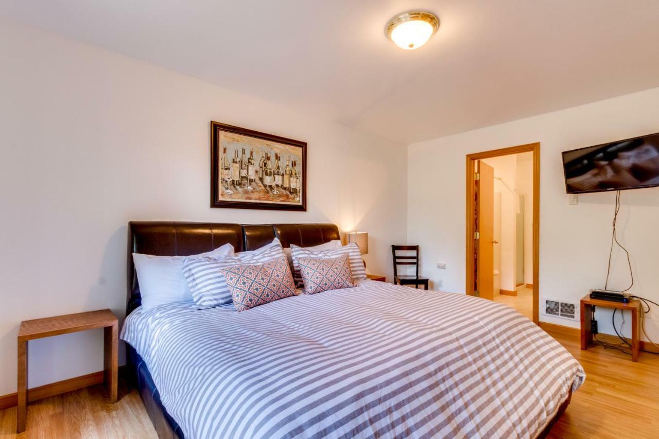Edgewood Getaway Villa Сийсайд Екстериор снимка