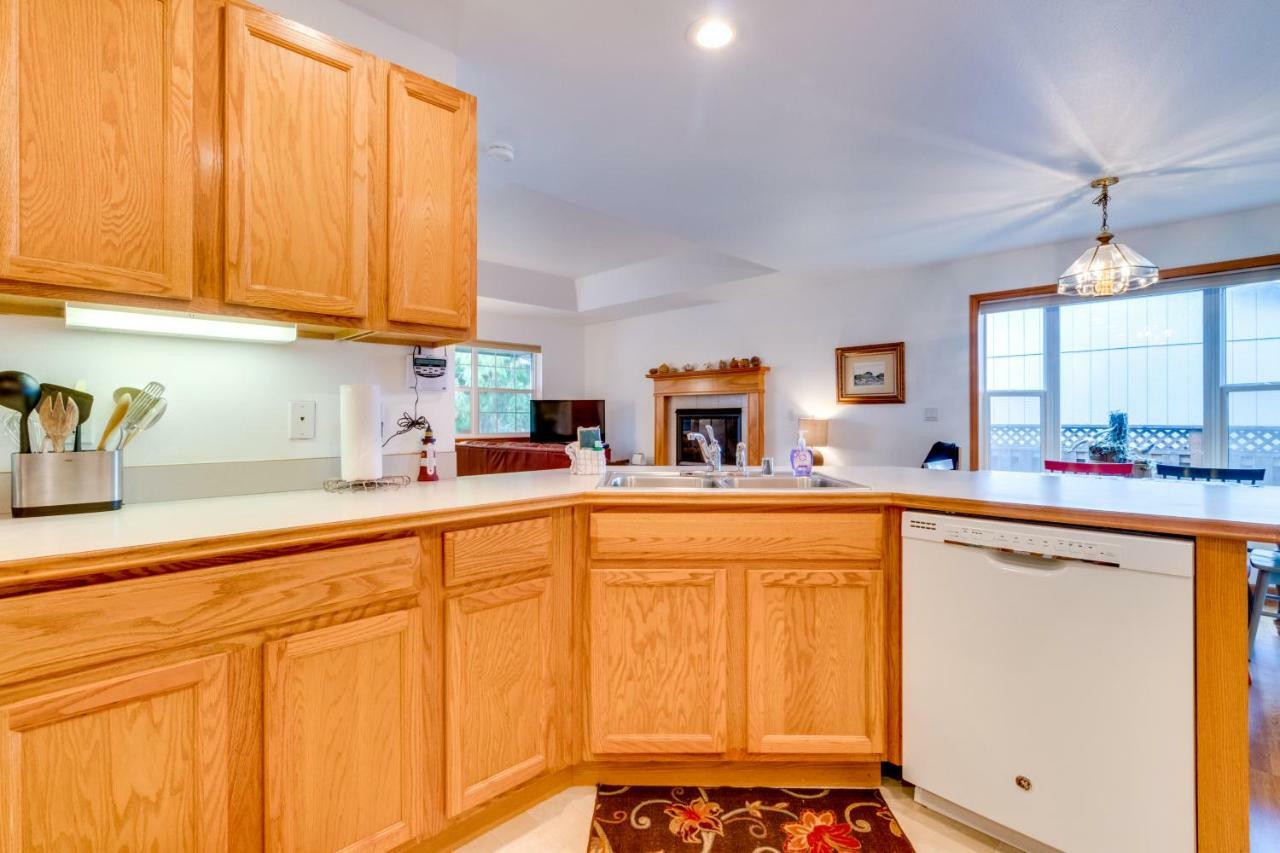 Edgewood Getaway Villa Сийсайд Екстериор снимка